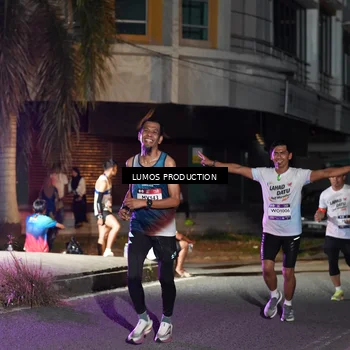 Runner Photo 7977734