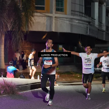 Runner Photo 7977735