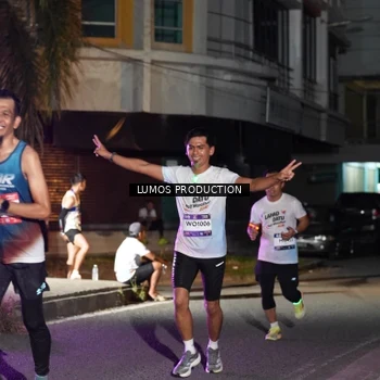Runner Photo 7977736