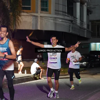 Runner Photo 7977740