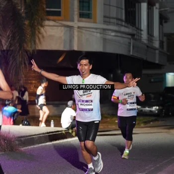Runner Photo 7977744
