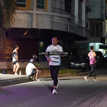 Runner Photo 7977860