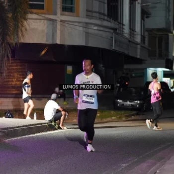 Runner Photo 7977870