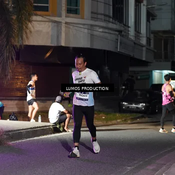 Runner Photo 7977872