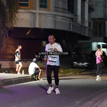 Runner Photo 7977874