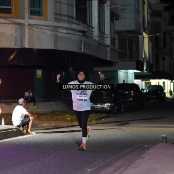 Runner Photo 7977902