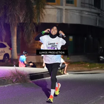 Runner Photo 7977940