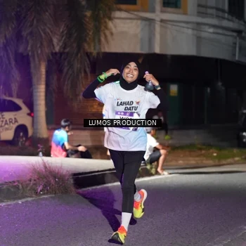 Runner Photo 7977943