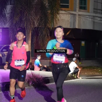 Runner Photo 7978009