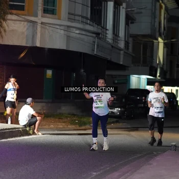 Runner Photo 7978089