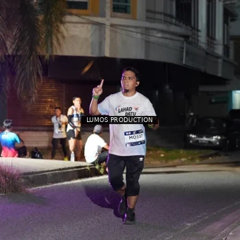 Runner Photo 7978136