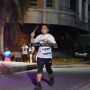Runner Photo 7978139