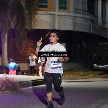 Runner Photo 7978142