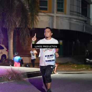 Runner Photo 7978143