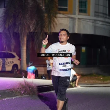 Runner Photo 7978152