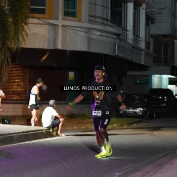 Runner Photo 7978159