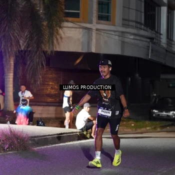Runner Photo 7978171