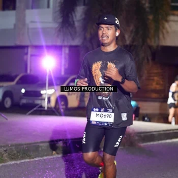 Runner Photo 7978212