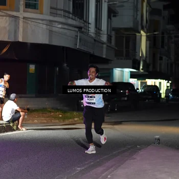 Runner Photo 7978240