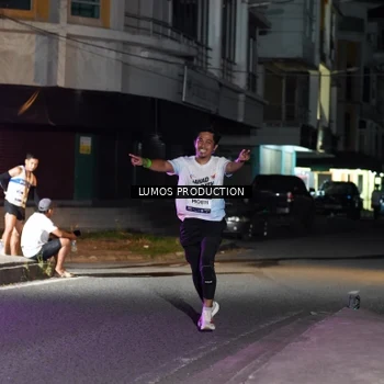 Runner Photo 7978244