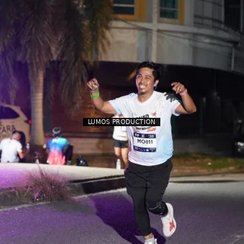 Runner Photo 7978262