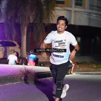 Runner Photo 7978263