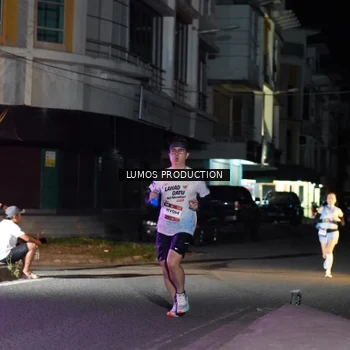 Runner Photo 7978282
