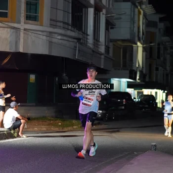 Runner Photo 7978283