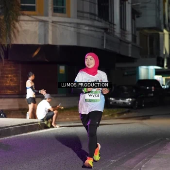 Runner Photo 7978478