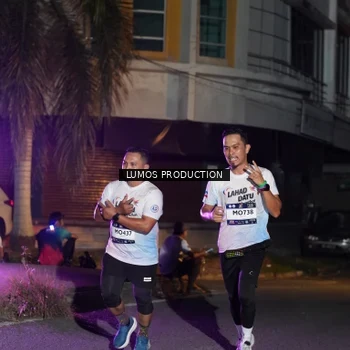Runner Photo 7978576