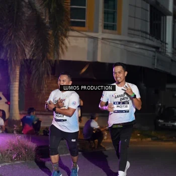 Runner Photo 7978578