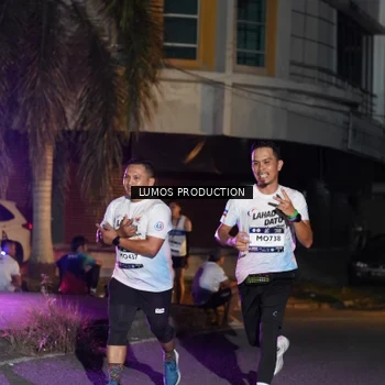 Runner Photo 7978579