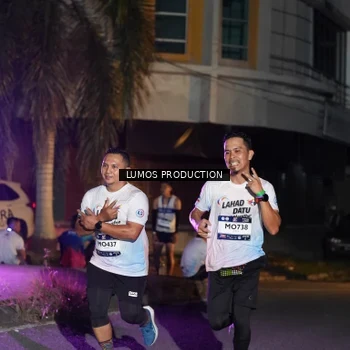 Runner Photo 7978584