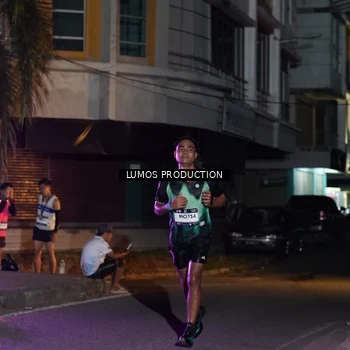 Runner Photo 7978645