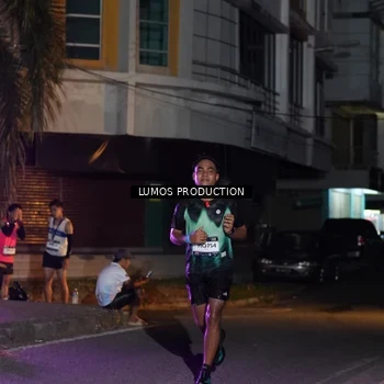 Runner Photo 7978649