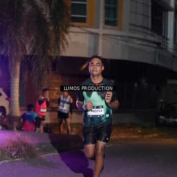 Runner Photo 7978669
