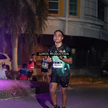 Runner Photo 7978672