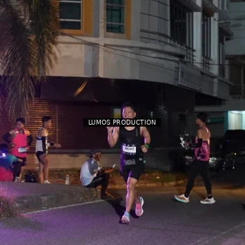 Runner Photo 7978695