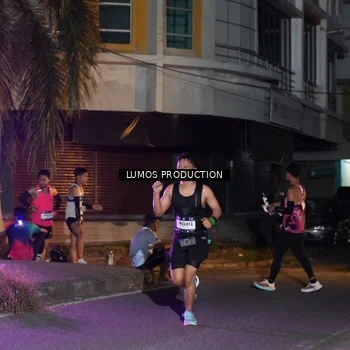 Runner Photo 7978697