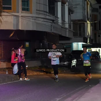 Runner Photo 7978732
