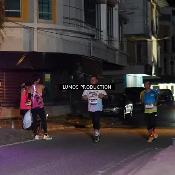 Runner Photo 7978733