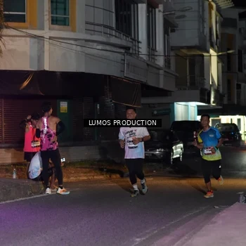 Runner Photo 7978735