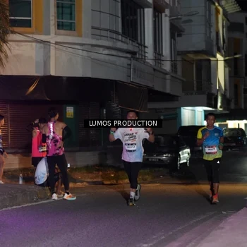 Runner Photo 7978736