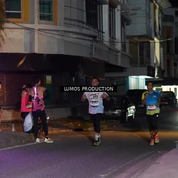 Runner Photo 7978737