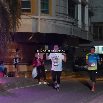 Runner Photo 7978750