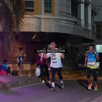 Runner Photo 7978753
