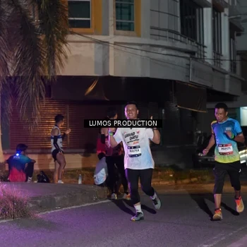 Runner Photo 7978757