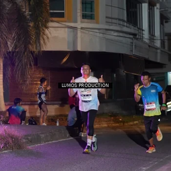 Runner Photo 7978761