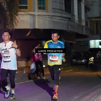 Runner Photo 7978773