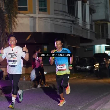 Runner Photo 7978774